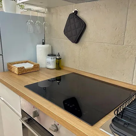 La Dolce - Stone's Throw From The Center Апартаменты