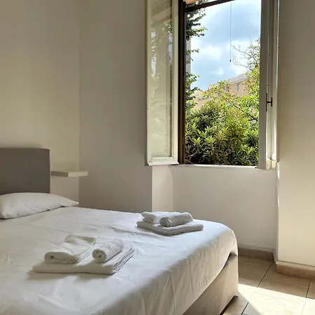 La Dolce - Stone's Throw From The Center * Рим